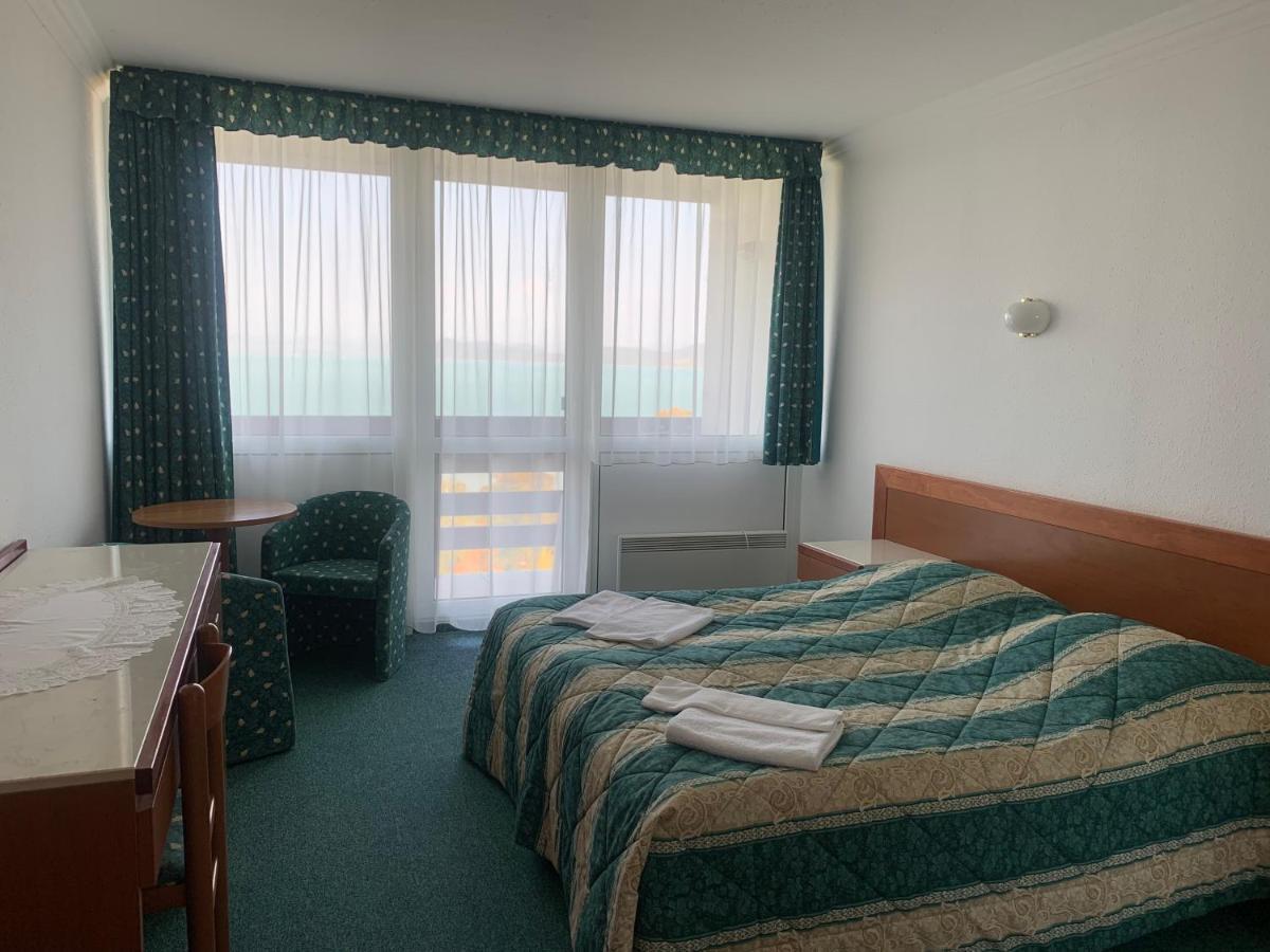 Riviera Park Hotel Balatonfoldvar Luaran gambar