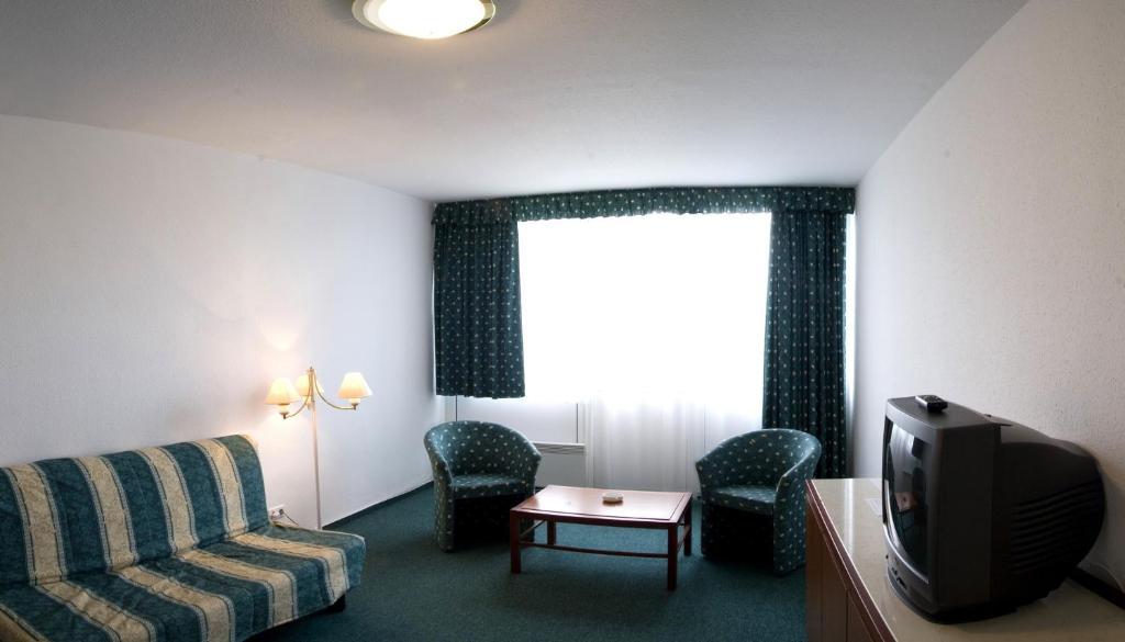 Riviera Park Hotel Balatonfoldvar Luaran gambar